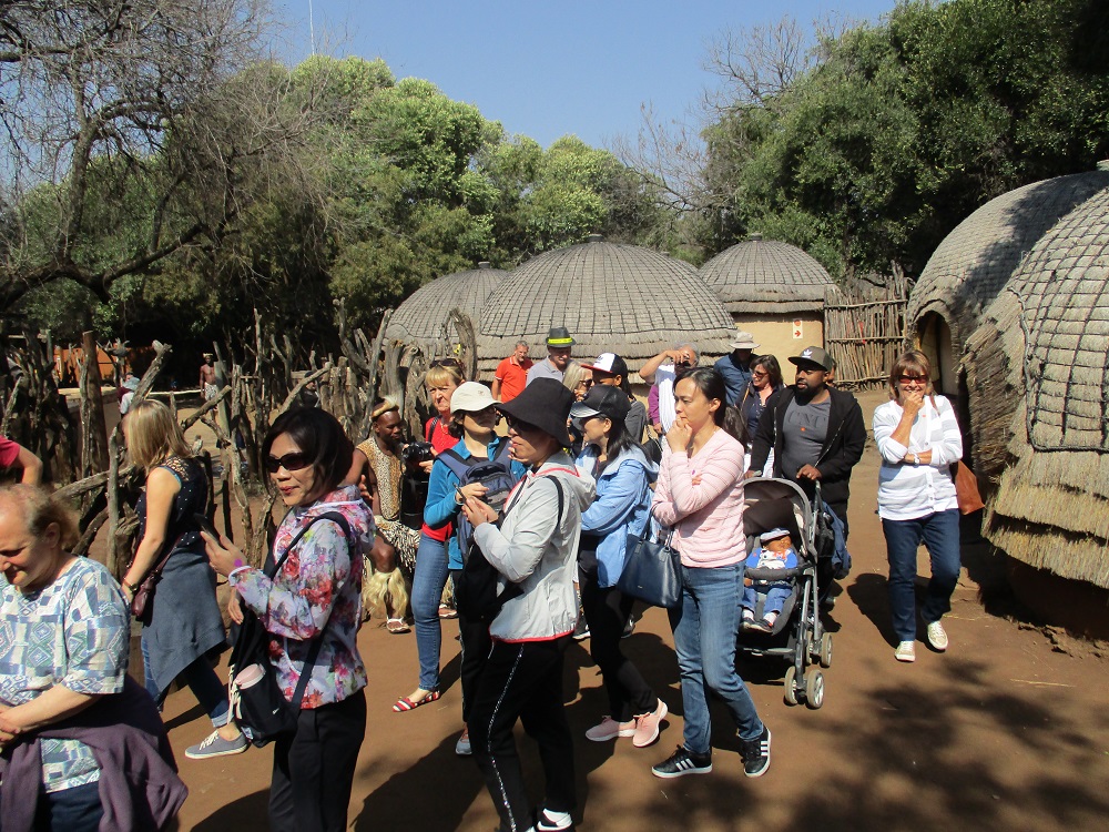 Lesedi Cultural Village Tour 1 | Soweto Guided Tours